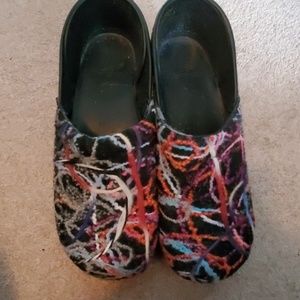 Dansko wool confetti professional clogs sz 40